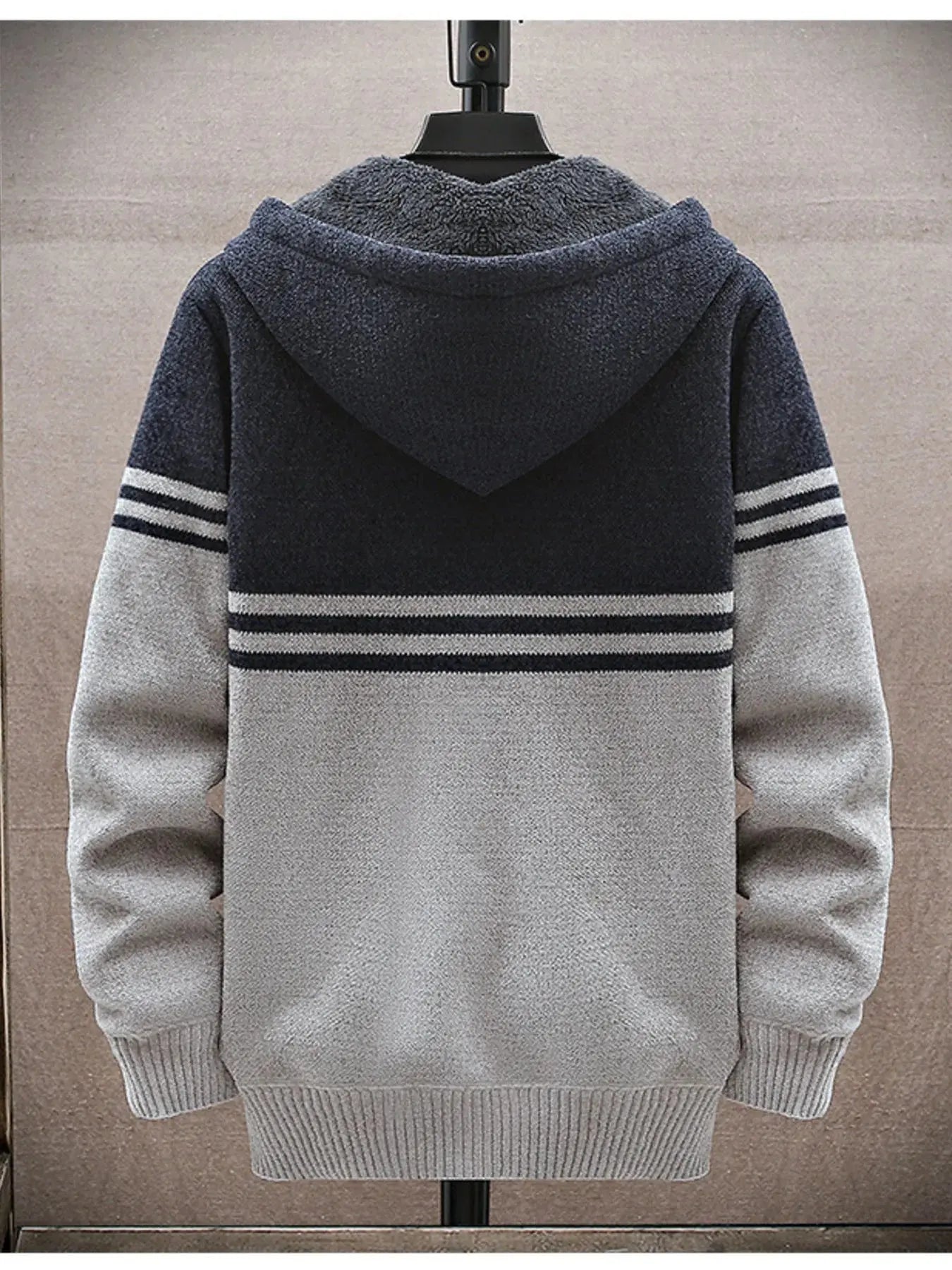 0a1beecf61d9401f8b9b97adffc59f81-Max-Origin