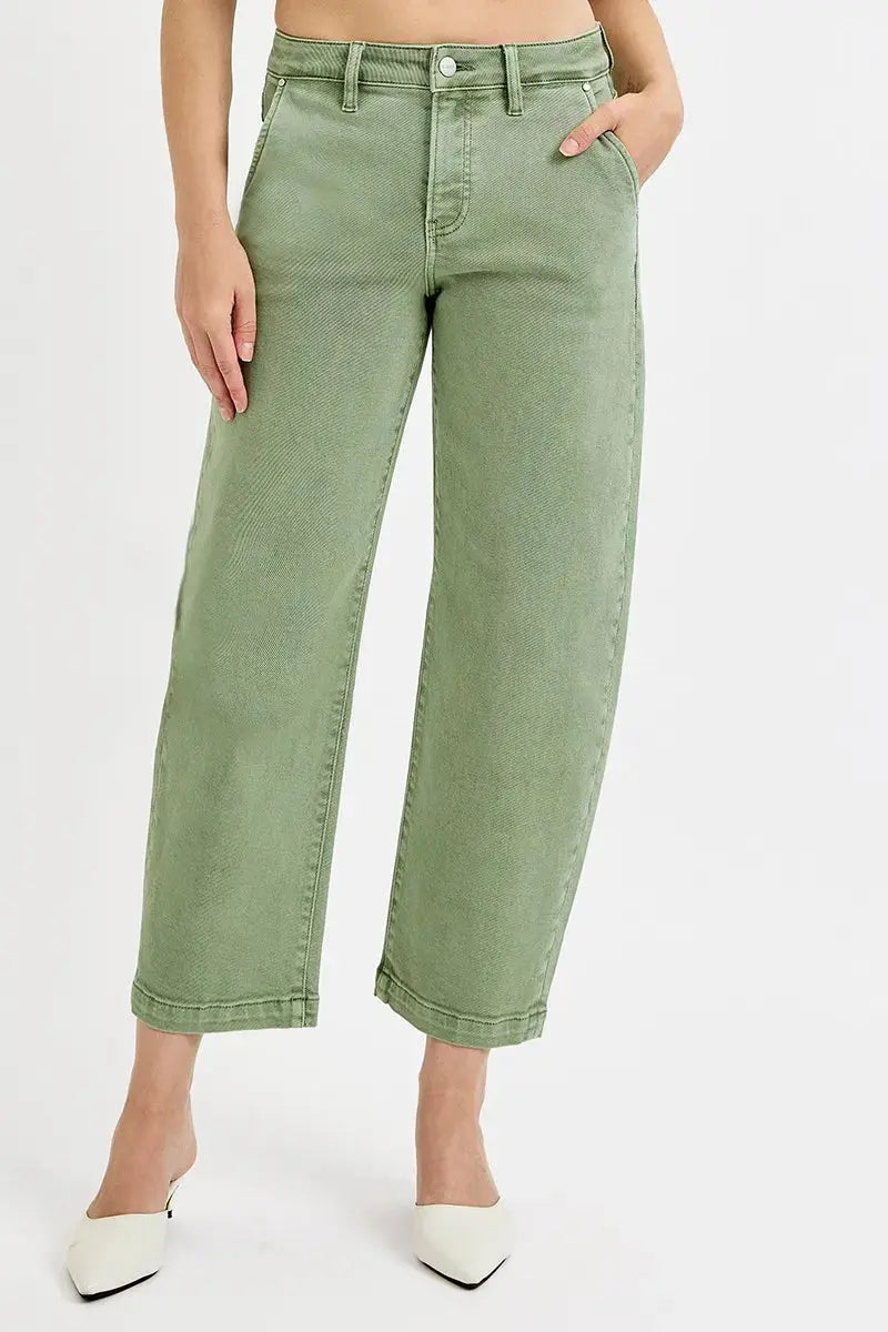 RISEN barrel crop jeans close-up waist and hip fit