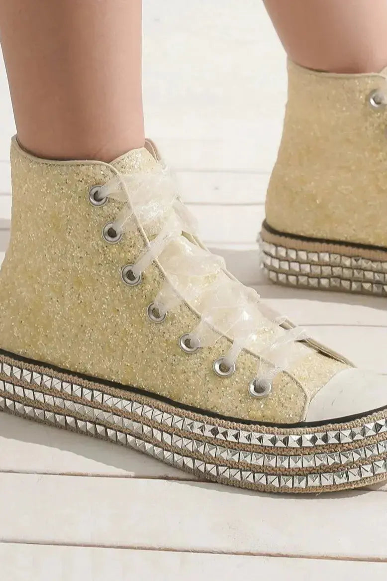 Beast Fashion Glitter Lace-Up Studded Platform Sneakers – platform sole detail
