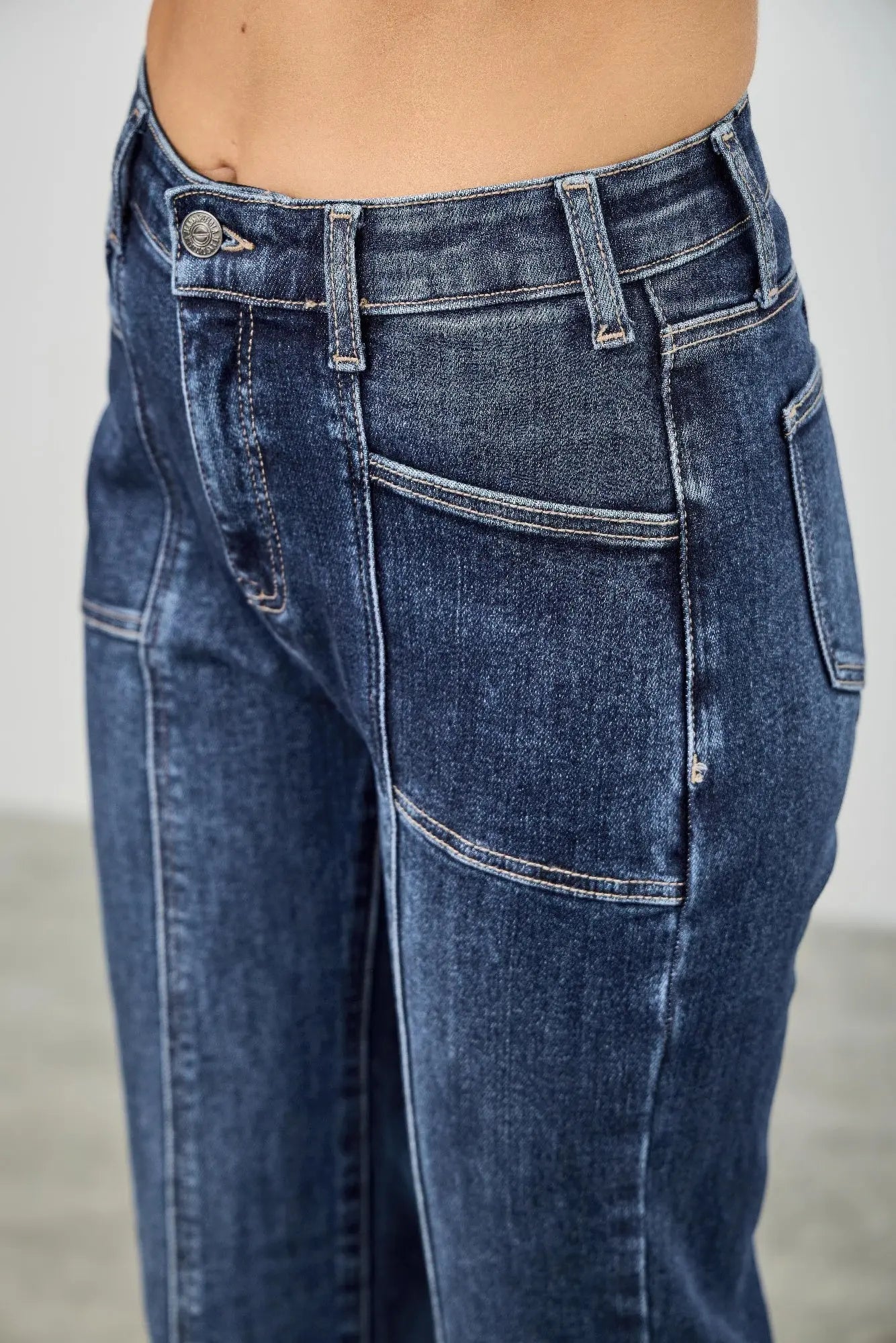 Bootcut denim side angle seam detail